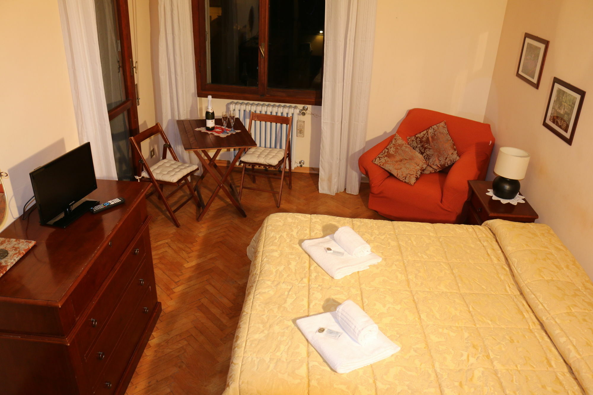 Soggiorno Karaba Firenze Eksteriør billede