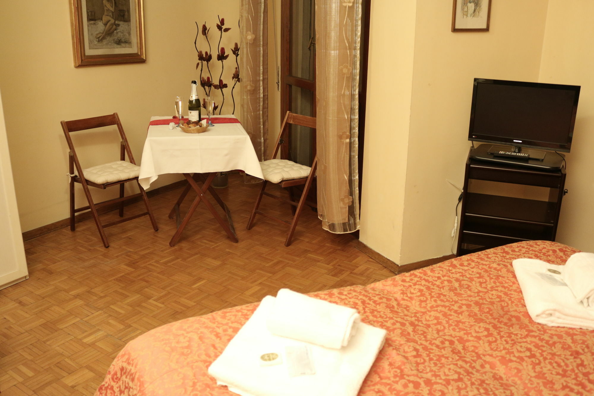 Soggiorno Karaba Firenze Eksteriør billede